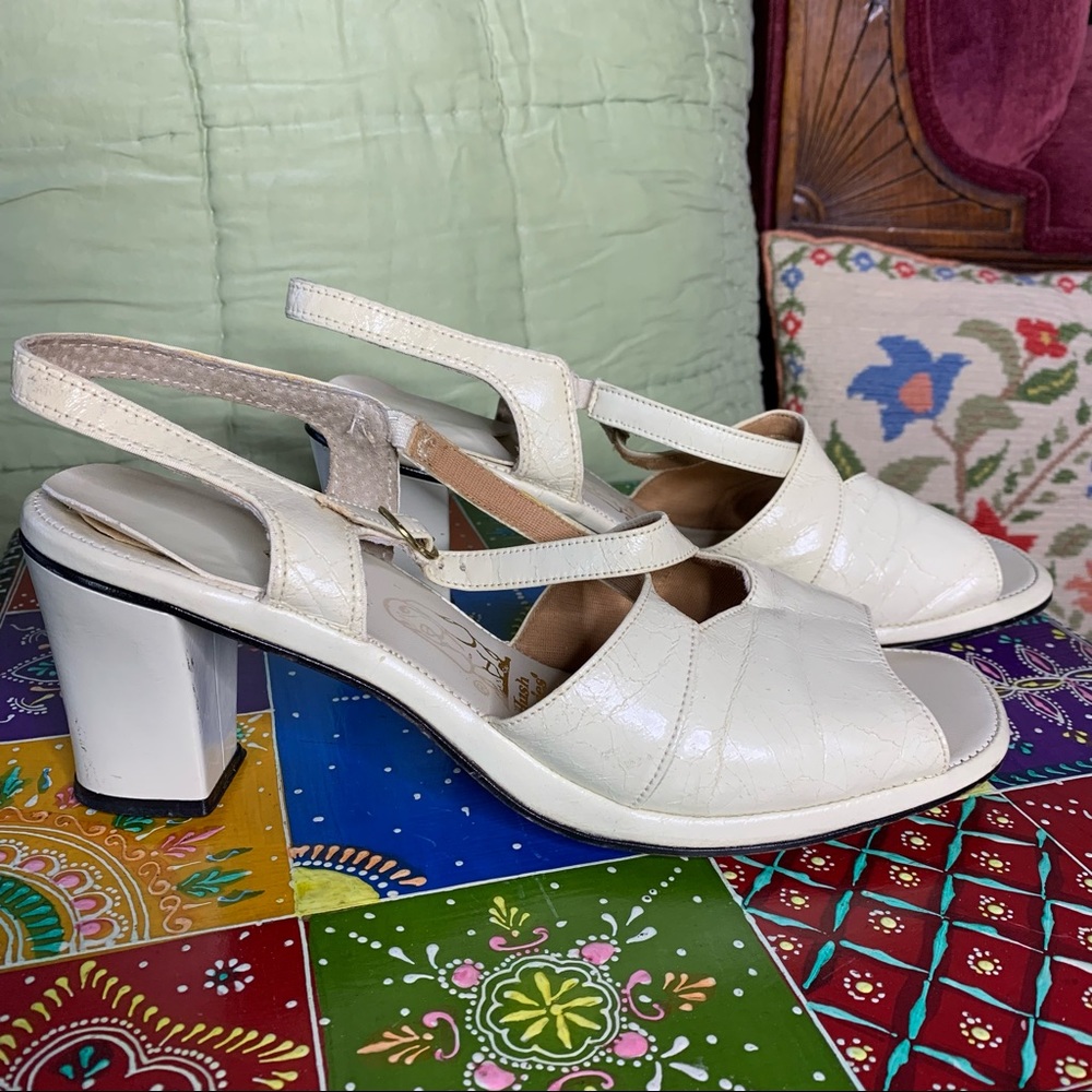 70s Hush Puppies Heels - Picture 4 of 10